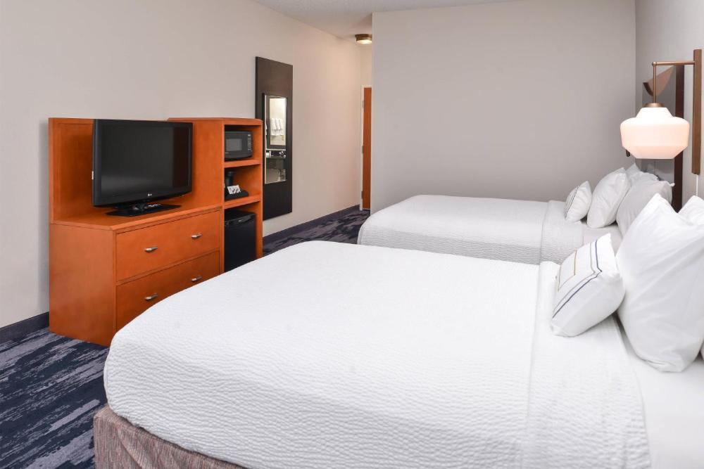 Larger Double Room with Two Double Beds interior